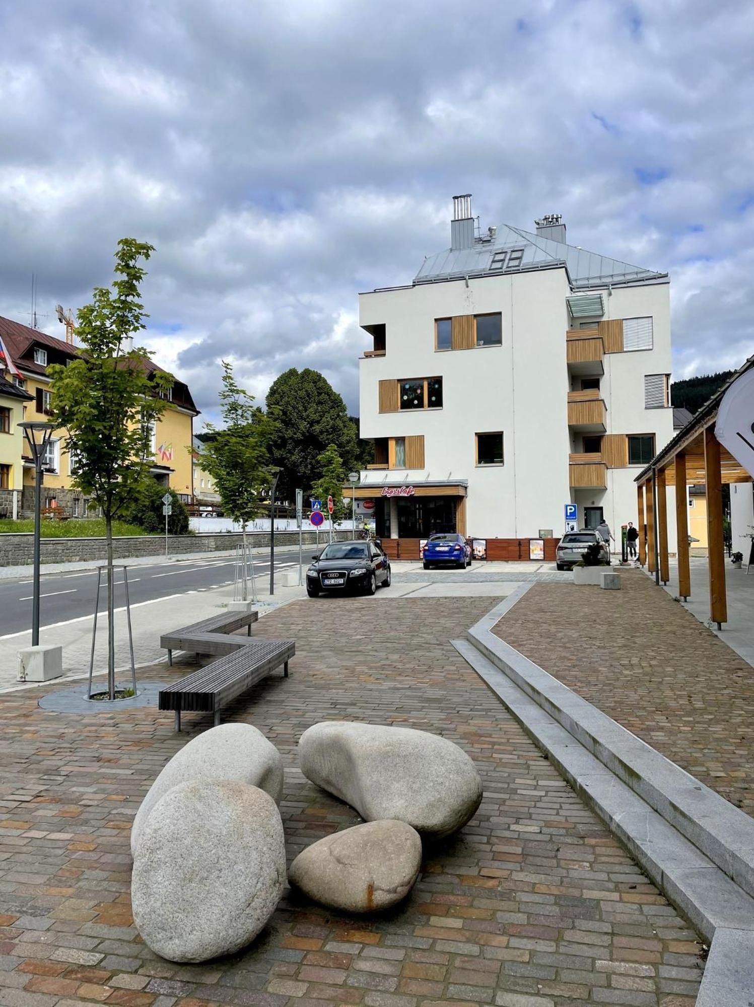 Apartman “U Nas V Podkrovi“ V Rezidenci Klostermann, Zelezna Ruda 24 Zewnętrze zdjęcie